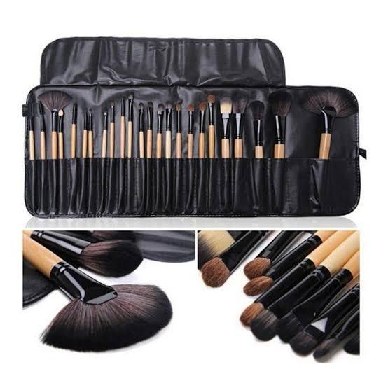 24 pcs Makeup Brushes Set